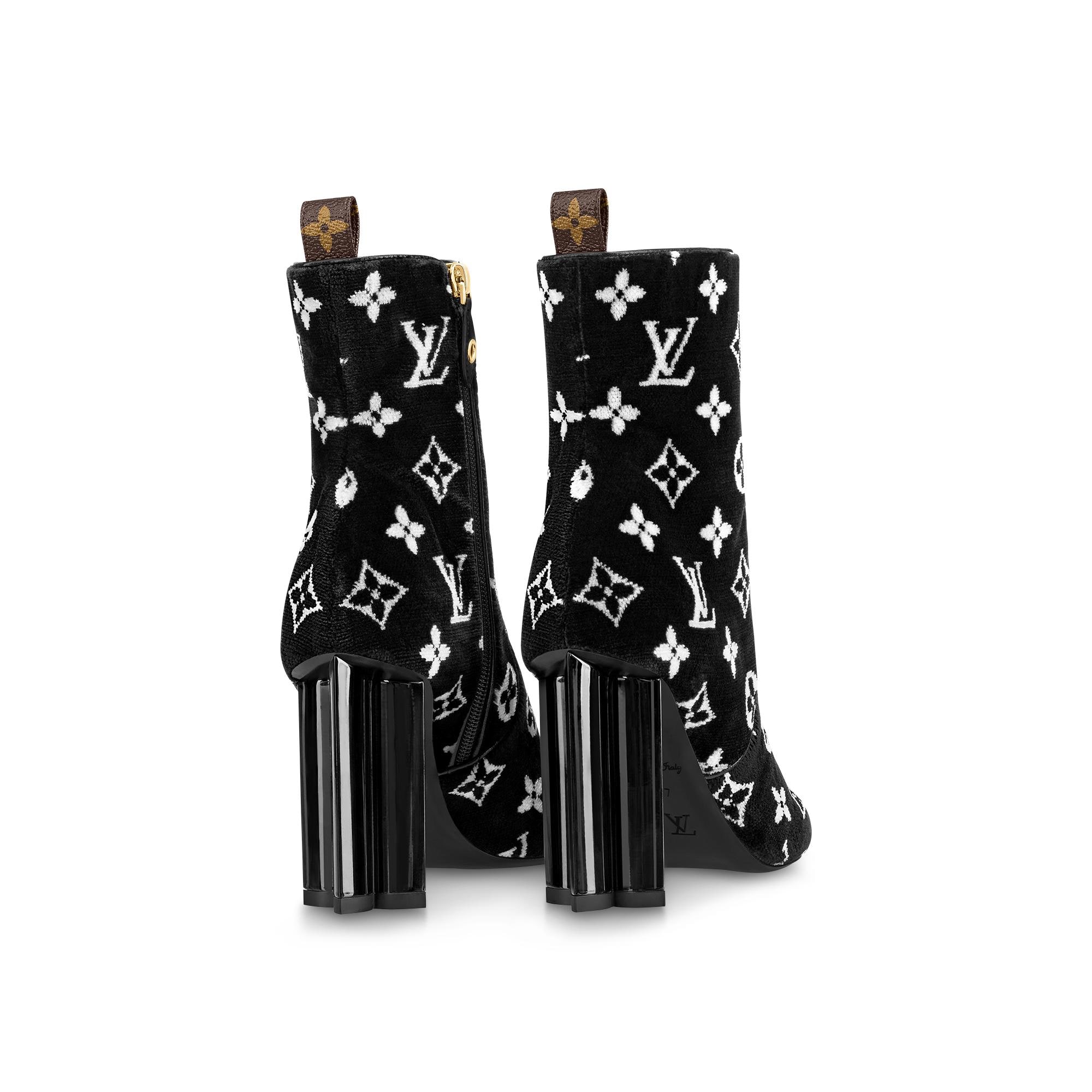 LOUIS VUITTON Calfskin Silhouette Ankle Boots 37.5 Black 1253738