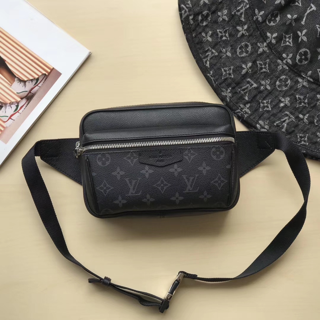  (Louis Vuitton) LOUIS VUITTON M30251 Bum Bag Outdoor