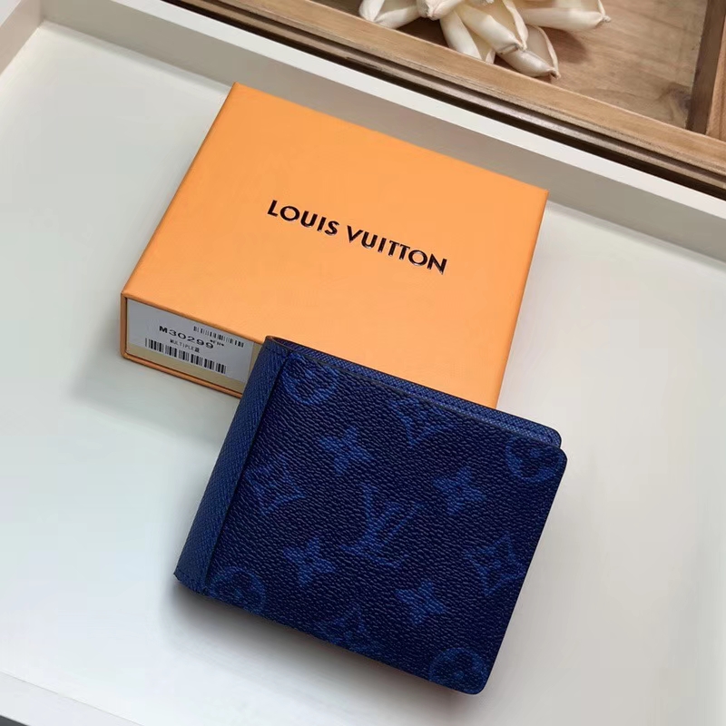 Louis Vuitton Taigarama Multiple Wallet Men M30299 Cobalt Navy